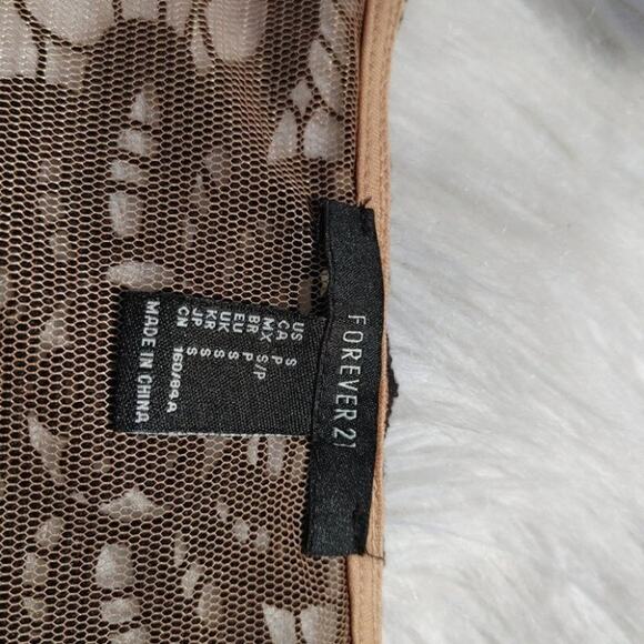 Forever 21 Size Small S Sheer Light Carmel Brown Black Cropped Crochet Festival - Picture 10 of 16
